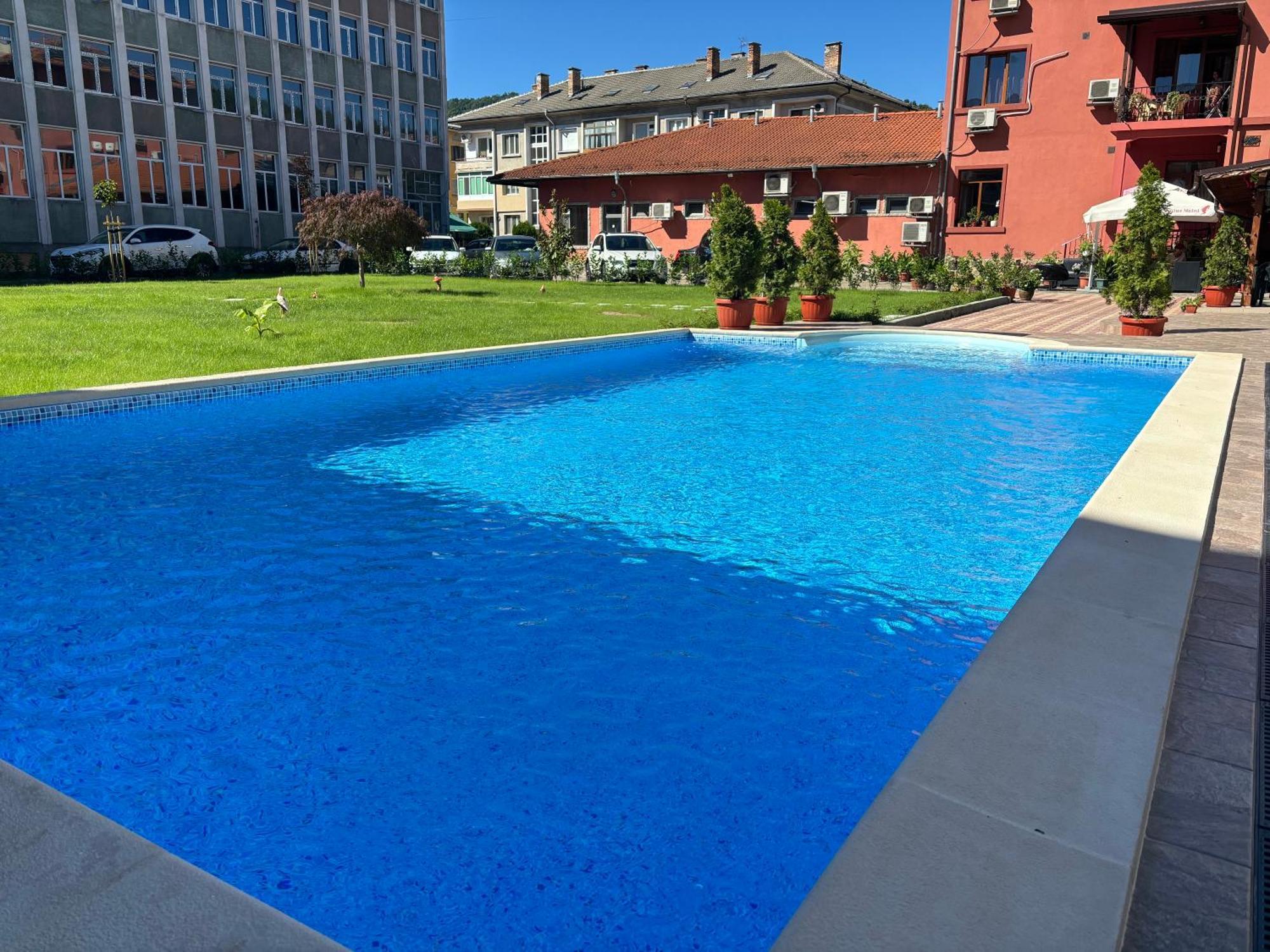 Hotel Rai Tryavna Eksteriør billede